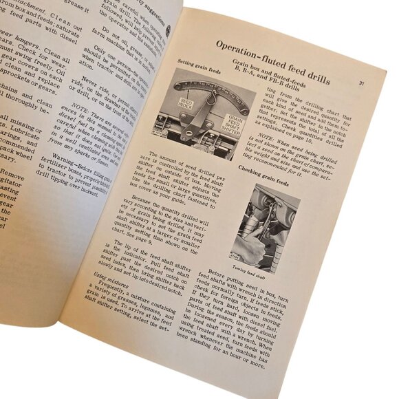 John Deere Operators Manual B BA FBB DFB DRA End Wheel Grain Drills Service Book - Picture 12 of 15